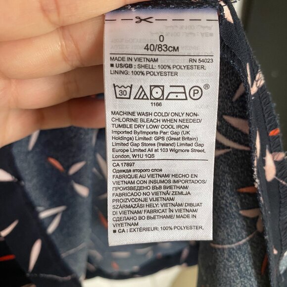 Banana Republic Black Flared Dress with Pink and Red Leaf Pattern Size 0 - Picture 8 of 10